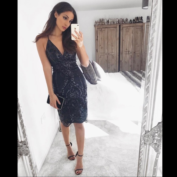 ASOS Chi Chi London Margot Dress 0 Petite UK4 Black Sequin‎ Midi Cocktail Formal